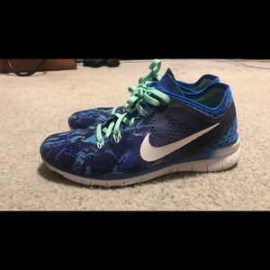 Women’s Nike running shoes